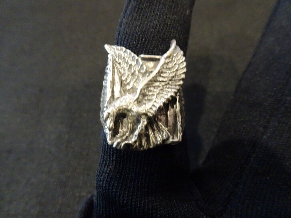 #637-VINTAGE STERLING SILVER EAGLE RING-925-SIZE-8