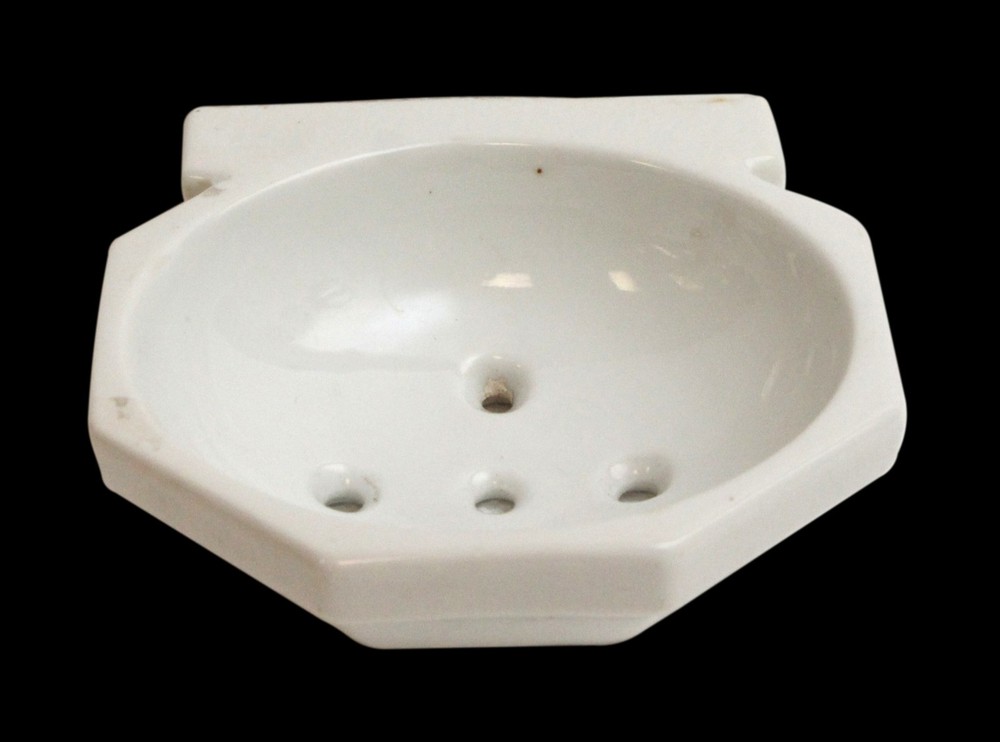 Wall Mount White Ceramic Sponge Dish