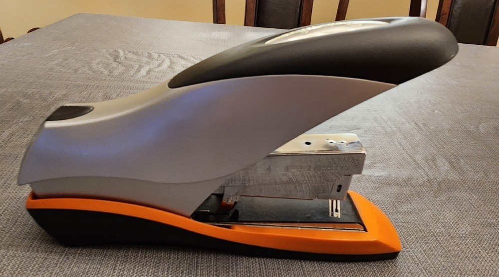 Swingline High Capacity Optima Stapler Model #8767x 2-70 Sheets Orange Silver