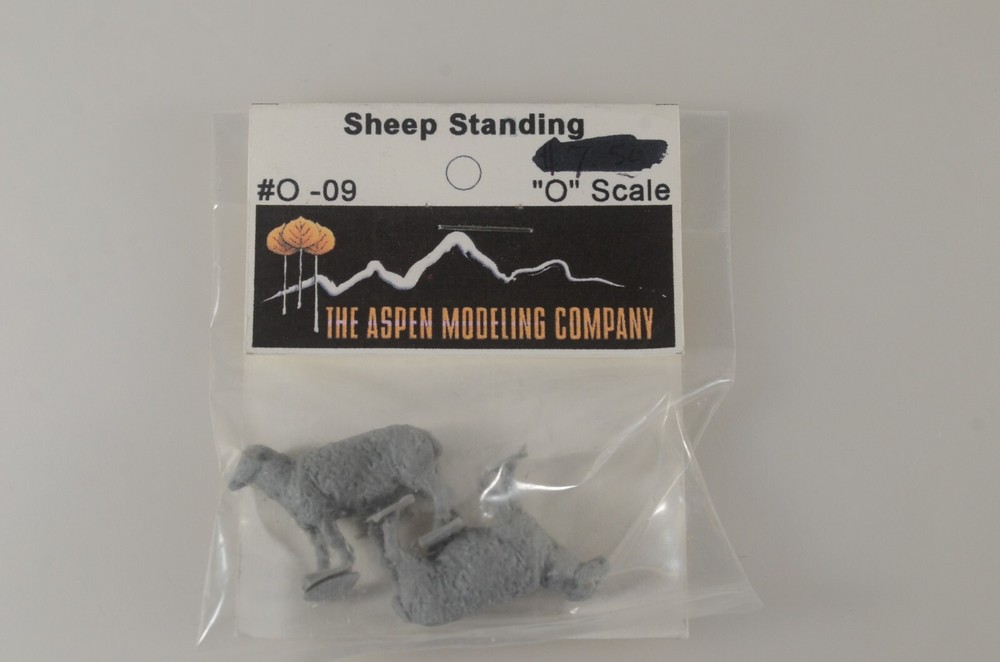Aspen Modelling O Scale Unpainted Resin Sheep Standing - O-09