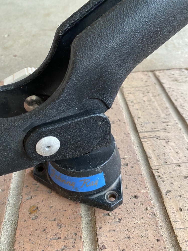 Fish-On Tempress Rod Holders With Base Mount (F8)
