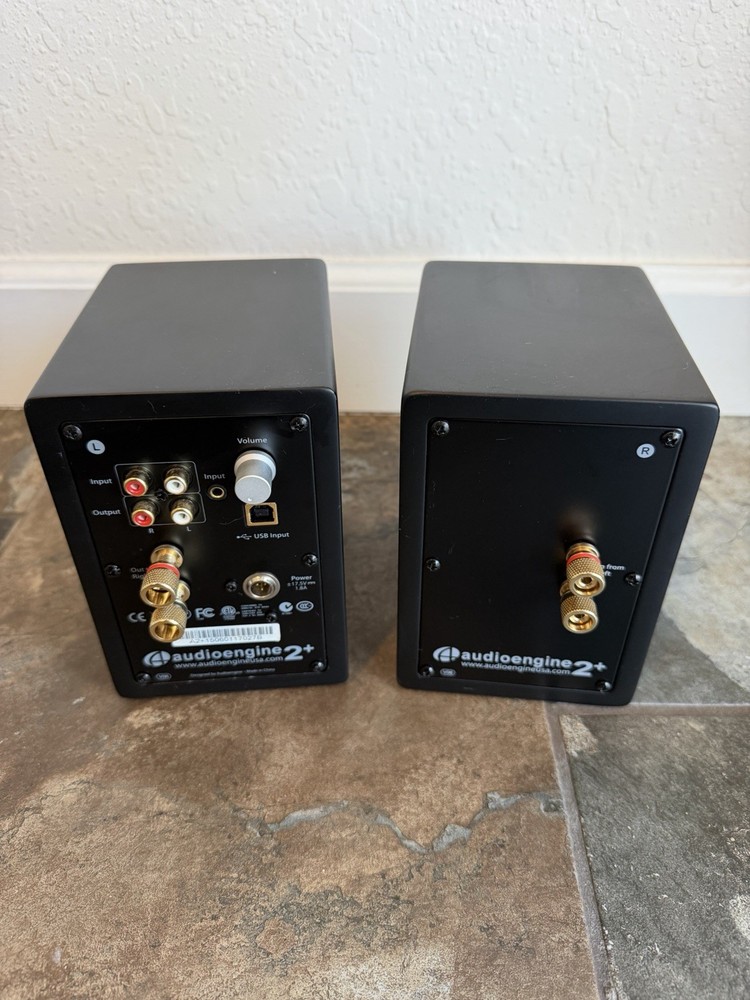 Audioengine A2+ Plus Wired Desktop Speakers - Black - NOT WORKING