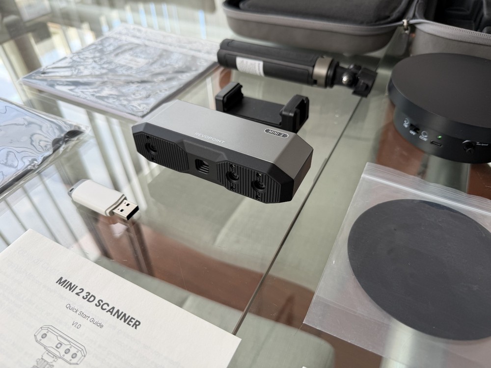 Revopoint MINI 2 3D Scanner + Dual-Axis Turntable Bundle – High Precision