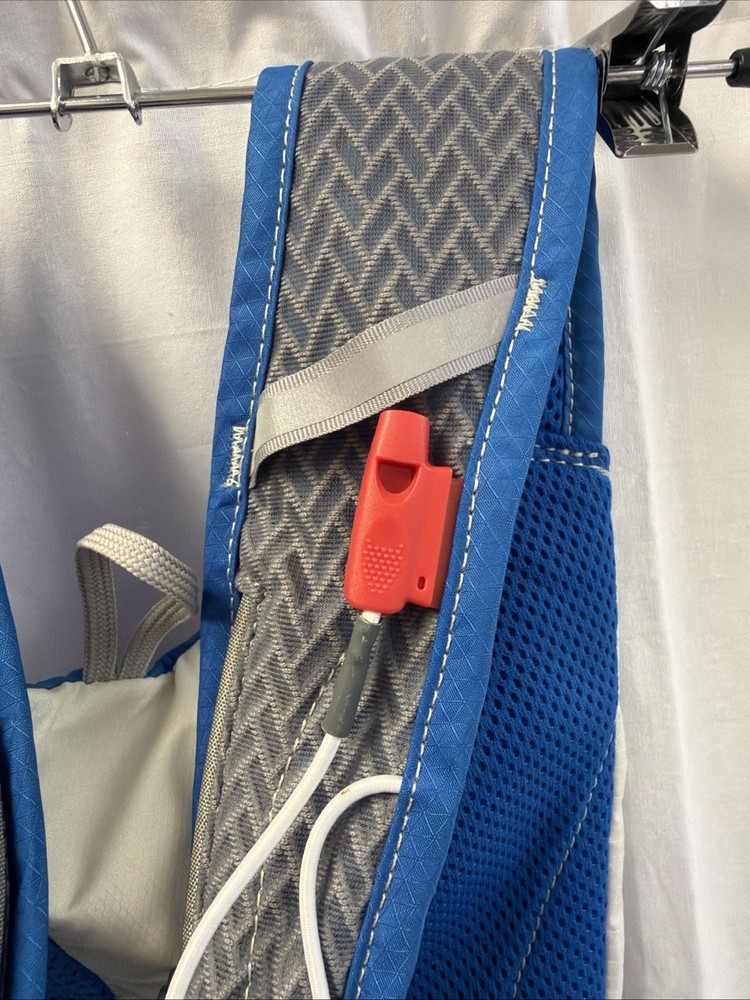 Camelbak Octane 2 Liters 70 Oz. White/ Atomic Blue Backpack
