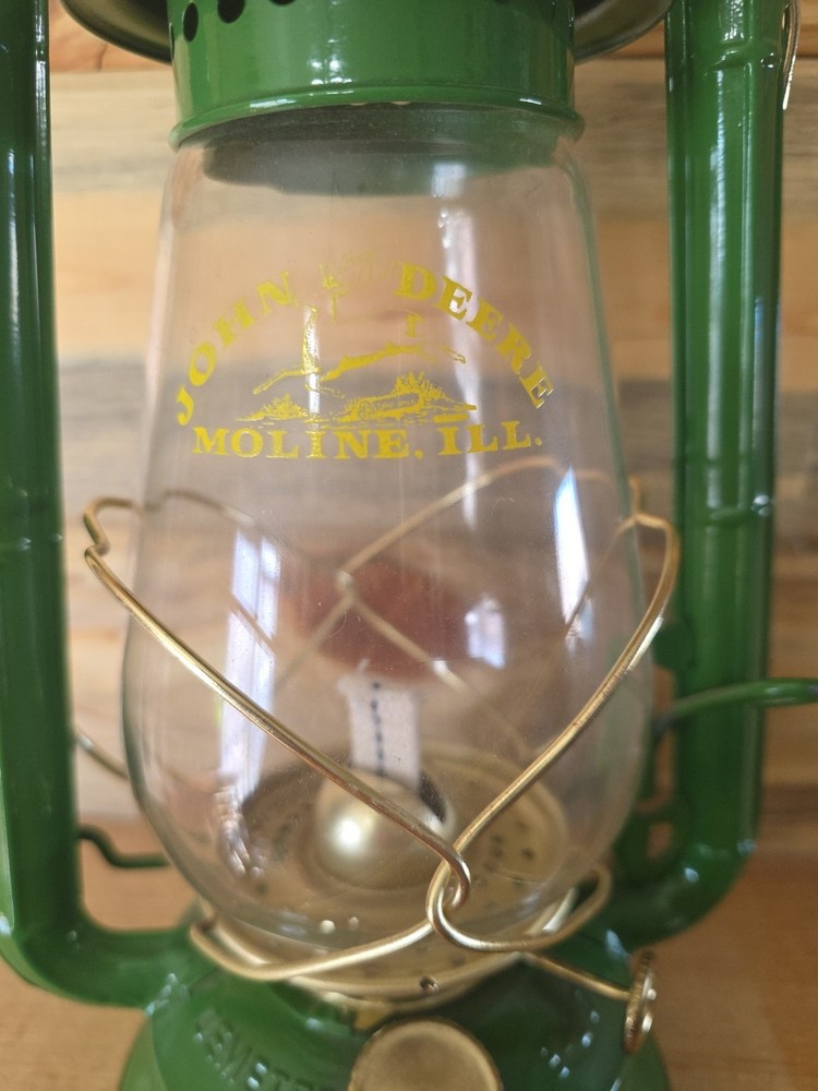 John Deere Lantern E-20 Never Been Used. No Box