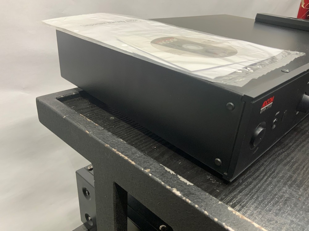 Adcom GFP-715 Stereo Pre-Amplifier with remote control, Excellent