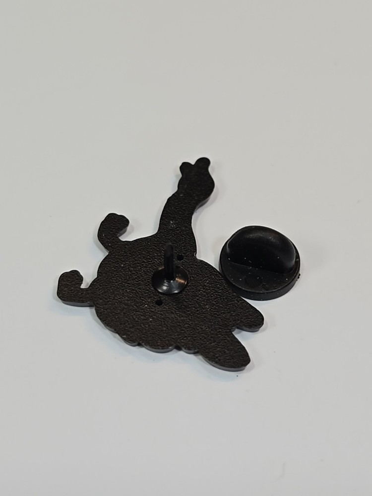 Goose Yeet Lapel Pin