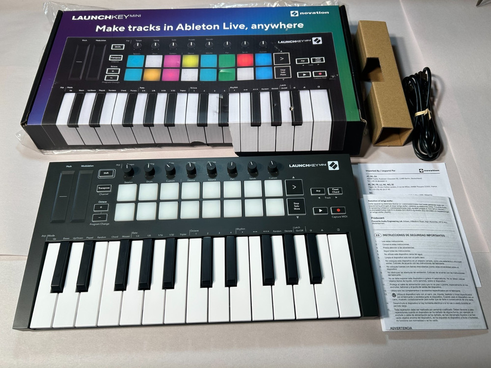Novation Launchkey Mini MK3 MIDI Controller w/ Box & Accessories