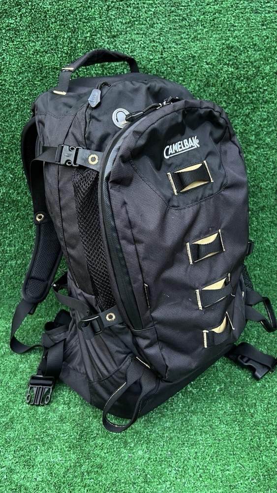 CAMELBAK Alpine Explorer Black Backpack, Fits 100oz Hydration Bladder, READ!