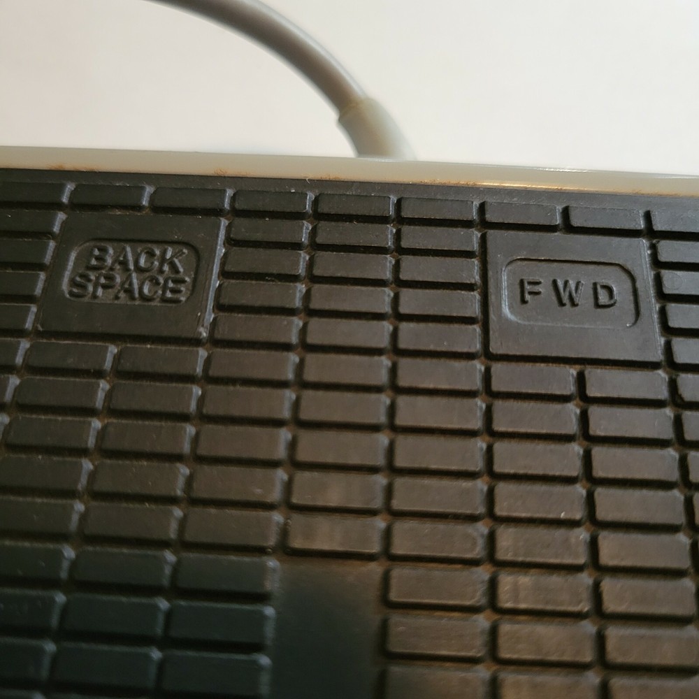 Sanyo Model FS-81 Single Button Transcriber Foot Control Pedal