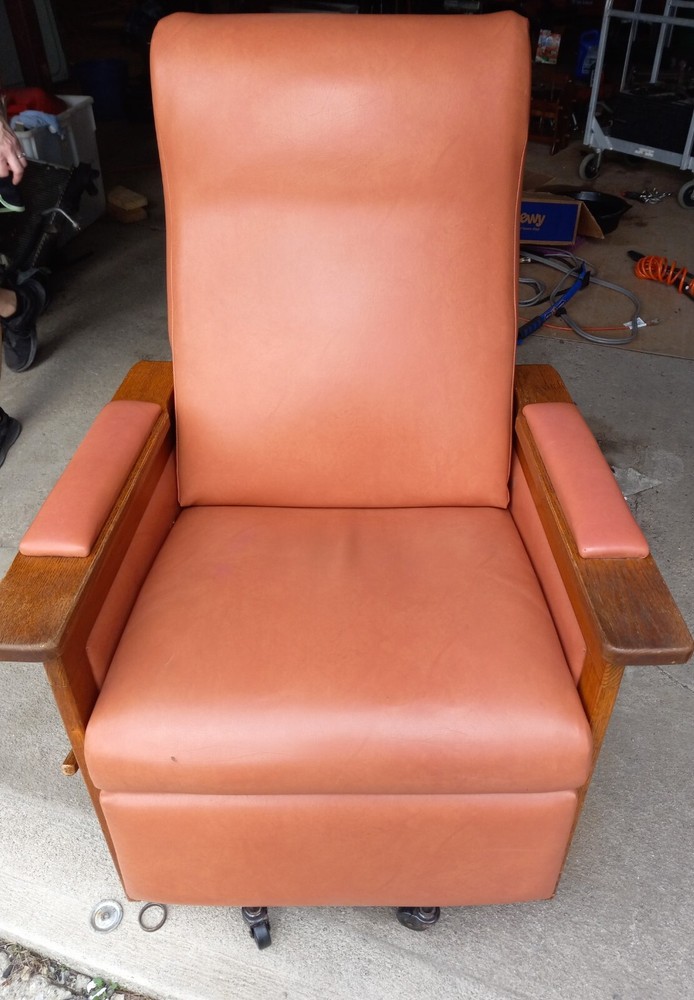 Lazboy medical recliner