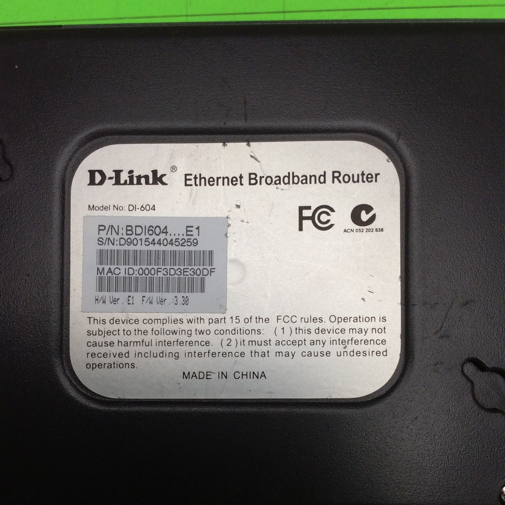 Network D-LINK DI-604 Ethernet Broadband Router (NO Adapter /Cables)