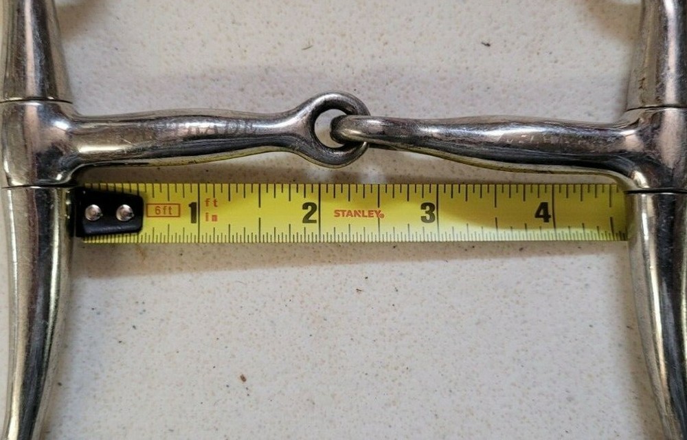 Partrade Short Shank Snaffle - 4.5" size