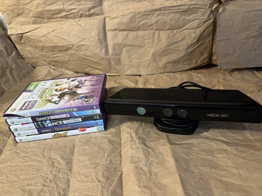 Microsoft Xbox 360 Kinect Black Sensor Bar  Bundle With 5 Games