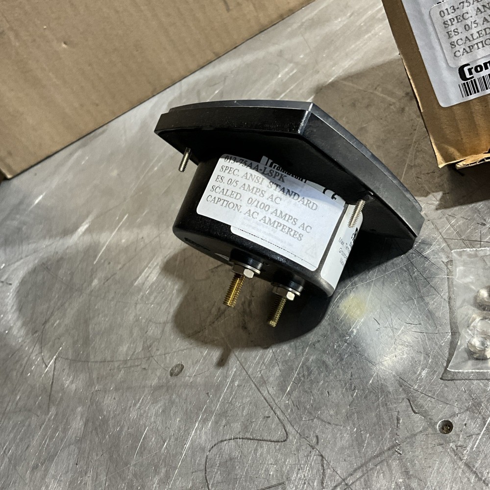 CROMPTON 013-75AA-LSPK PANEL METER NOS