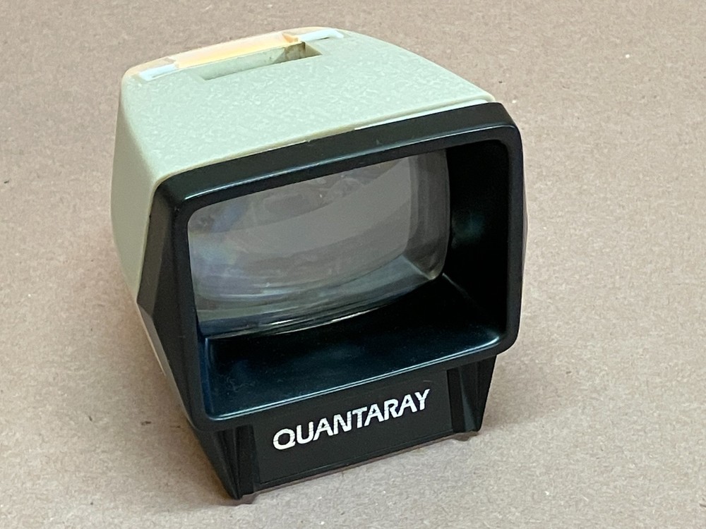 Quantaray 35mm Lighted Slide Viewer
