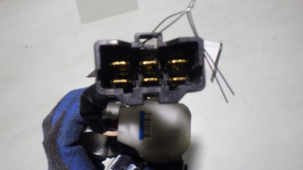 09 HYUNDAI ELANTRA Ignition W/Key