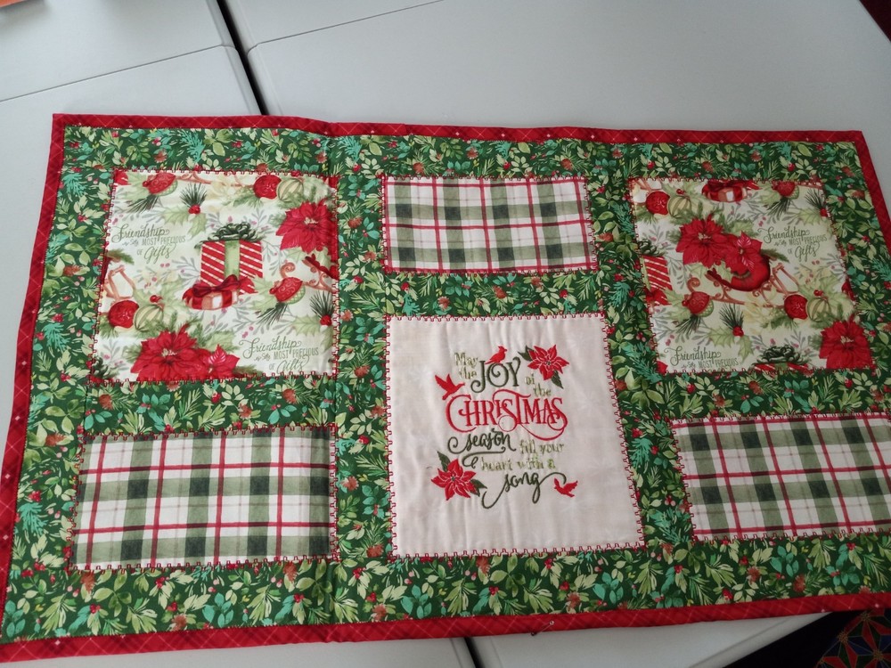 Handmade Quilted Christmas Tablerunner