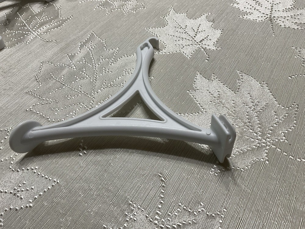 CLOSETMAID White Plastic 2 PcsShoe Shelf Support