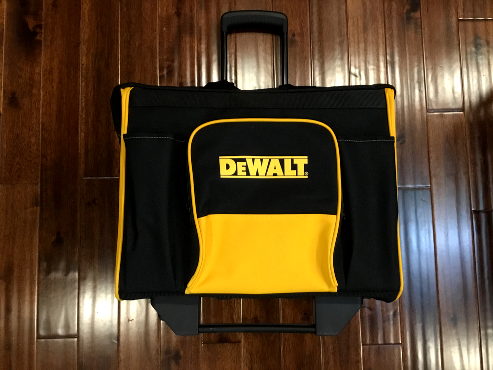 New Dewalt Site-Ready Large Rolling Heavy Duty Tool Bag With Telescoping Handle