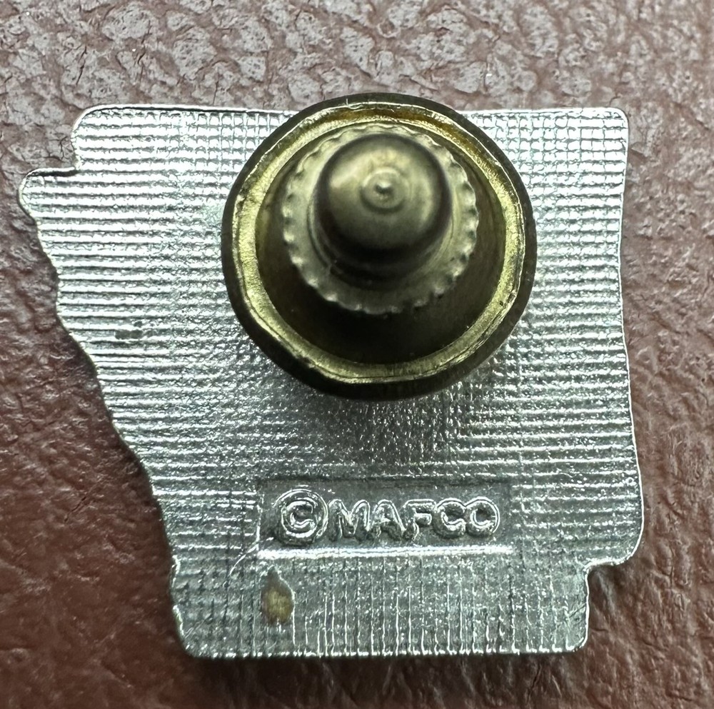 Arkansas State Hat/Lapel Pin
