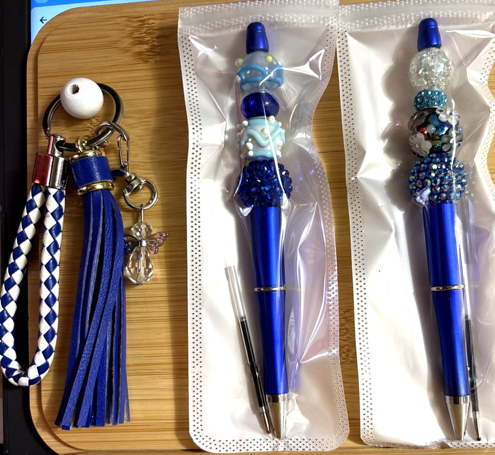2 HAND MADE BEAD PENS & BEAD KEY CHAIN - & INK REFILL- blue