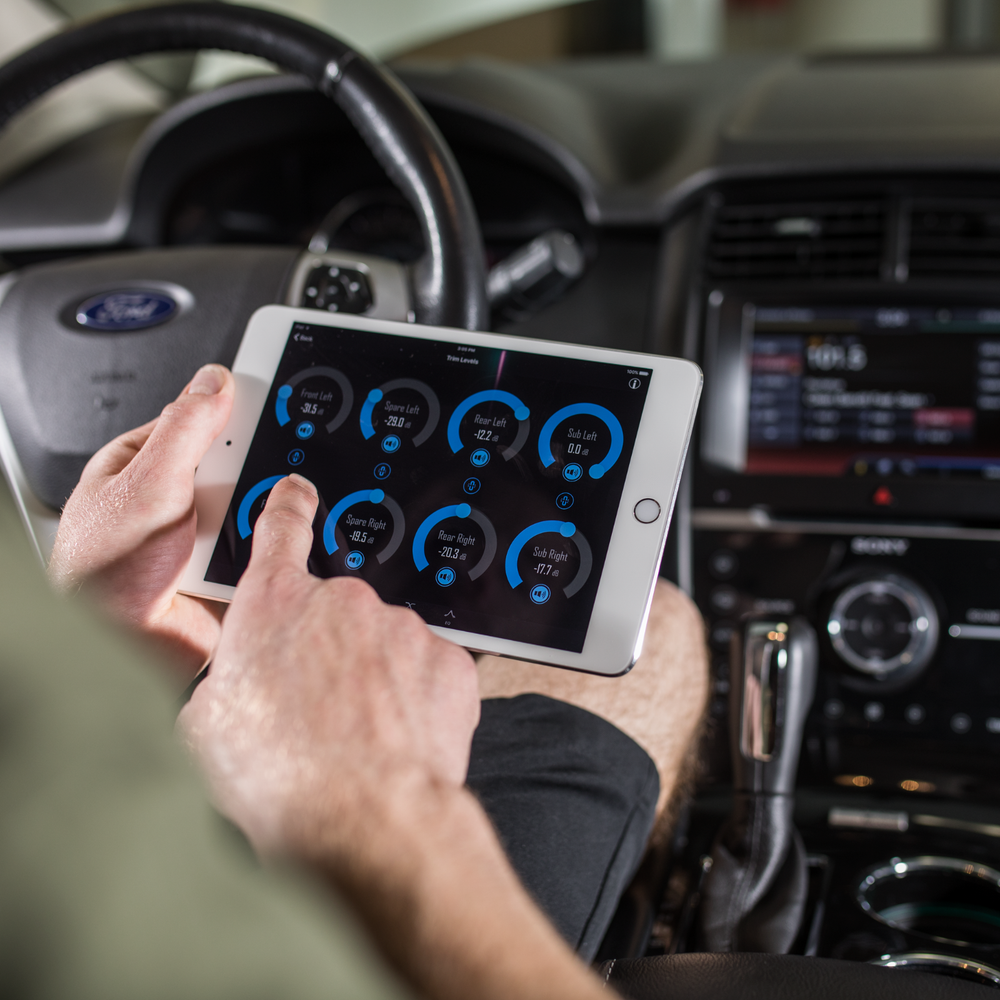 iDatalink Maestro ADS-DSR1 Universal DSP 8-Channel Interactive Signal Processor