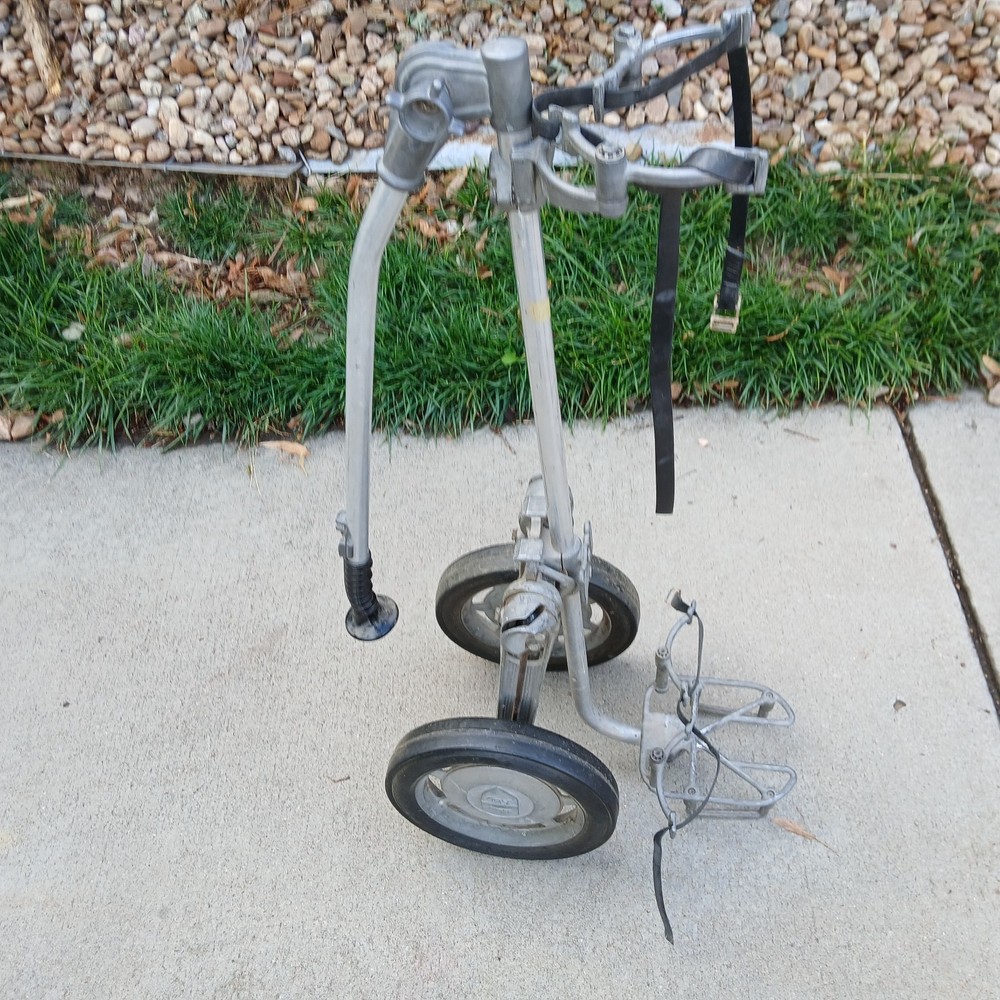 Vintage Bag Boy Play Day Push Pull Adjustable Folding Golf Cart 2 Wheels