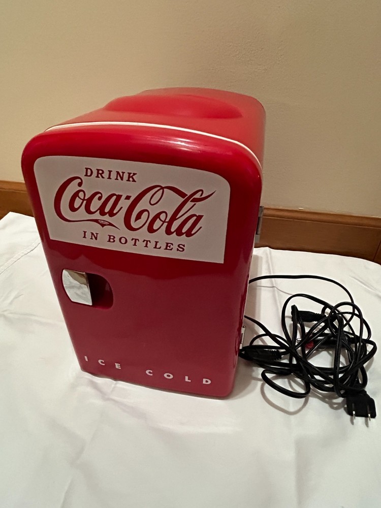 Red Coca-Cola Mini hot cold Refrigerator  by Koolatron