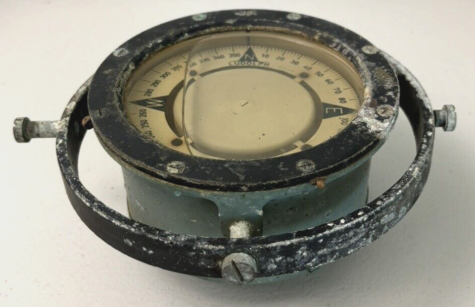 Vintage W. Ludolph Marine Compass