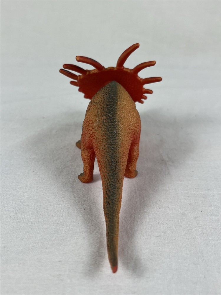 Protoceratops Dinosaur Figure (7” x 3”)