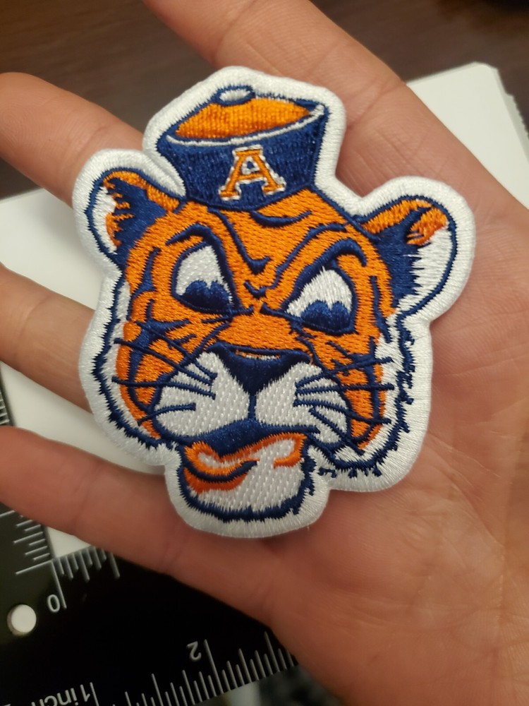 Auburn Tigers Vintage Style Patch. Iron On.