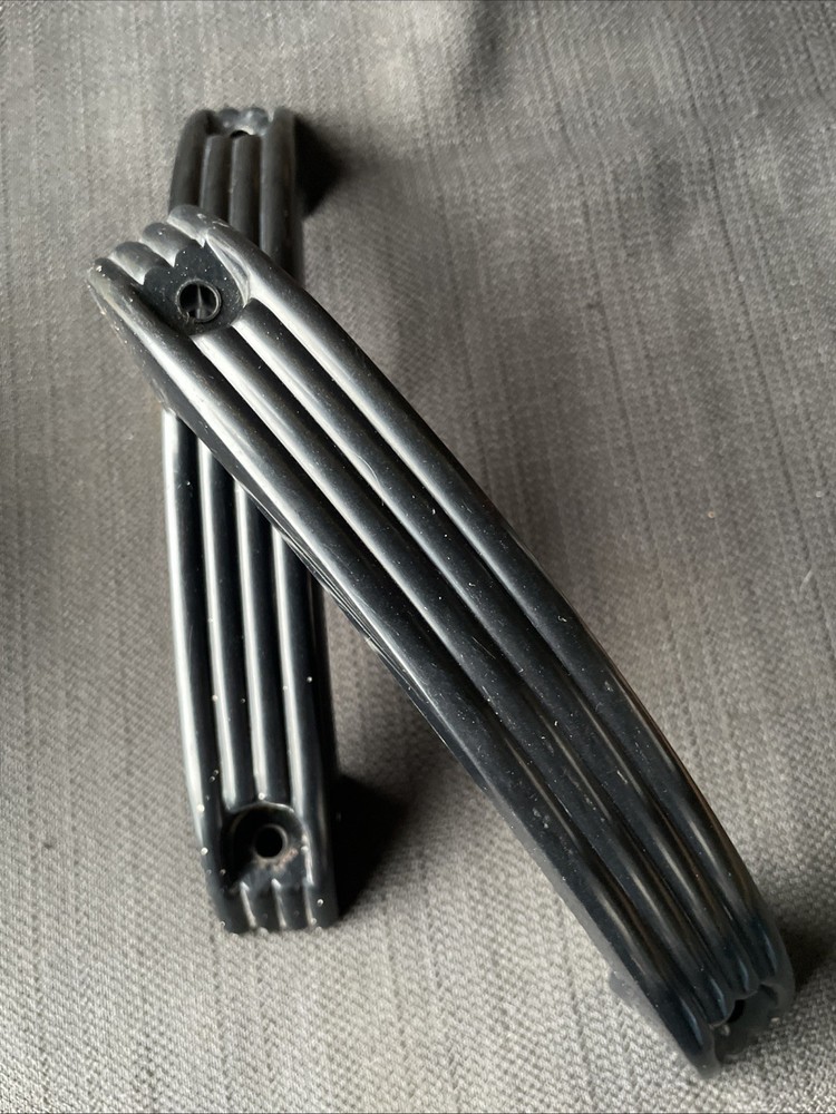 Black  Bakelite HEMO Ribbed Curved Pull Push Grab Door Handle