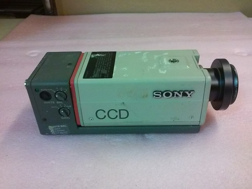 SONY DXC-101 CCD Color Video Camera