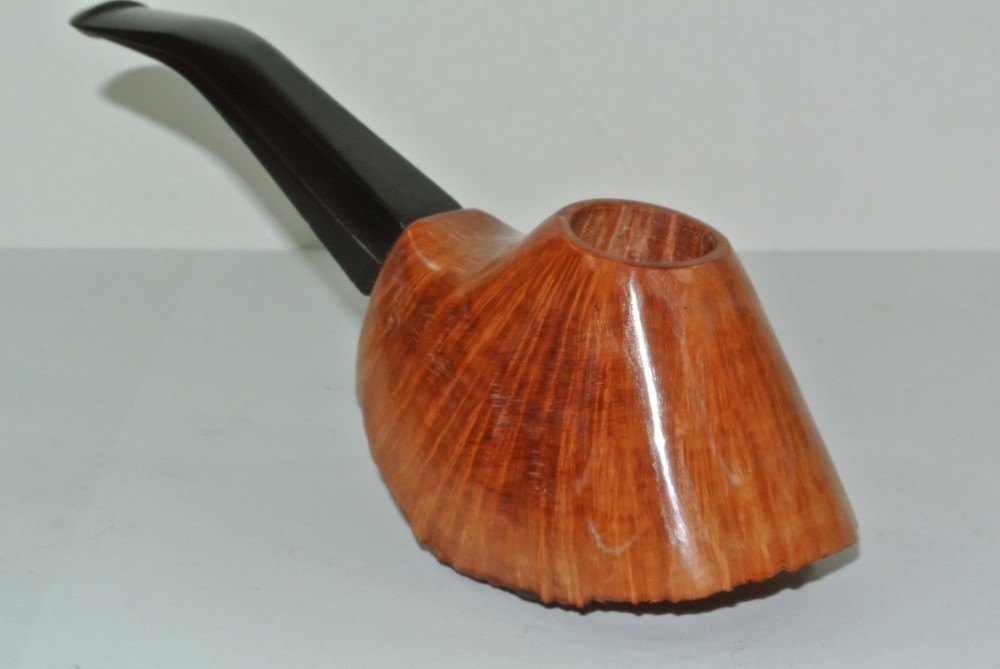 Lyach Freehand - Volcano