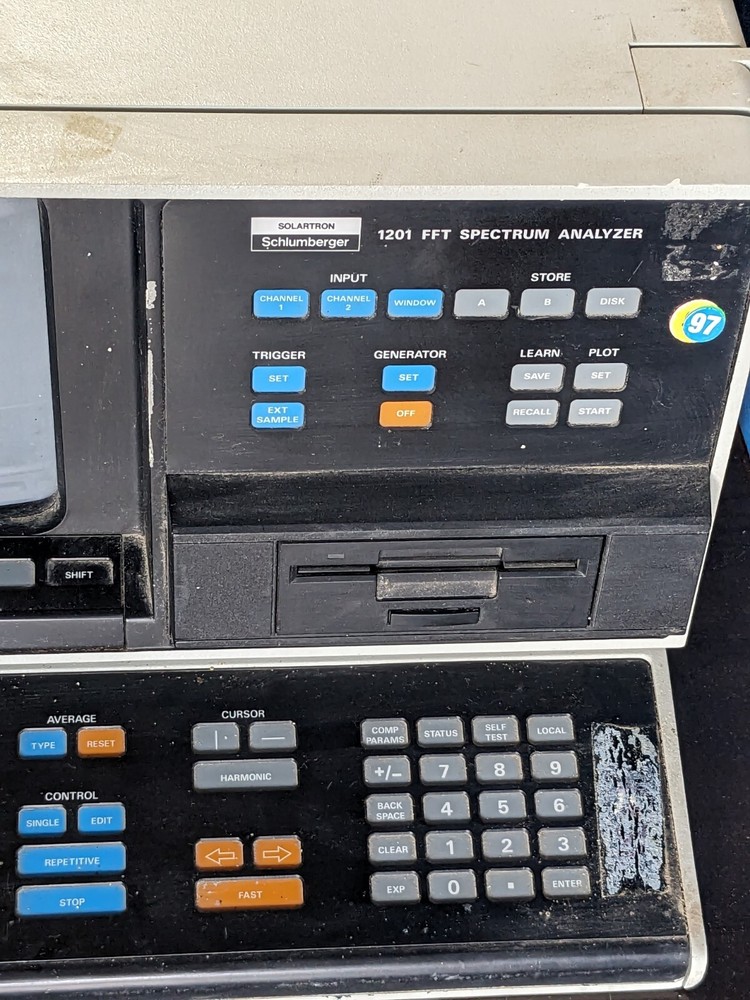 Solartron Schlumberger 1201 FFT Spectrum Analyzer
