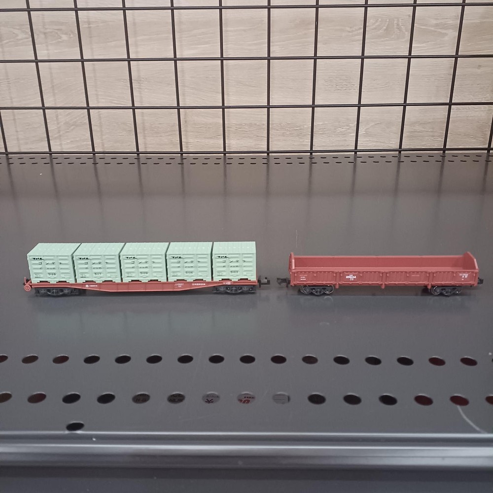 KATO freight train 6-car set
