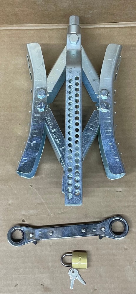 Ultra Deluxe Chock & Lock Wheel Tire Stabilizer