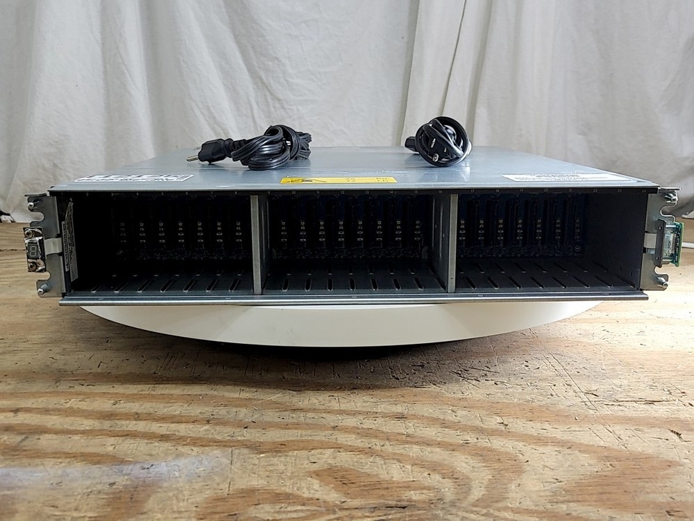 HP FCLSE-0801 AP846A Disk Enclosure SEE NOTES
