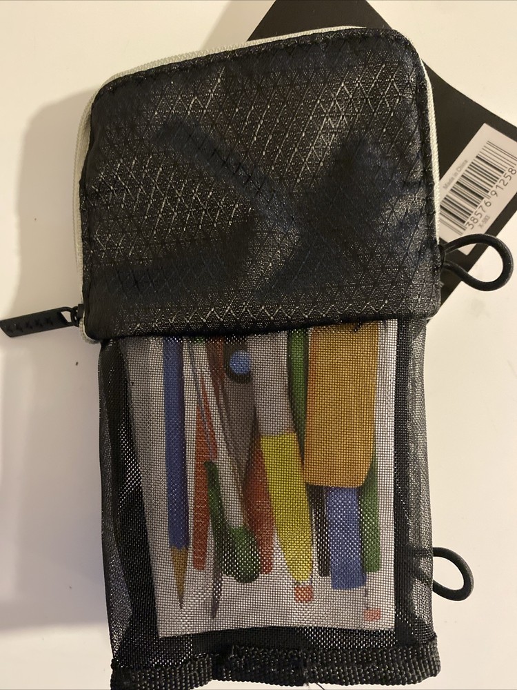 Five Star Stand’n Store Pencil Pouch
