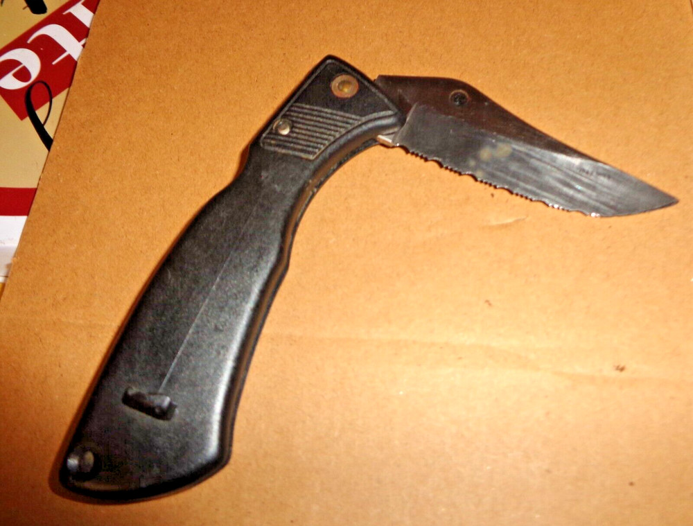 FURY 17027 FOLDING LOCK BLADE STAINLESS POCKET KNIFE