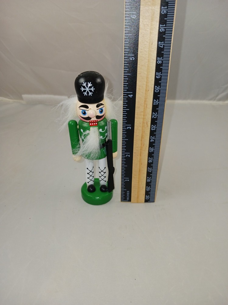 4.5 Inch Nutcracker Card Holder -- Green