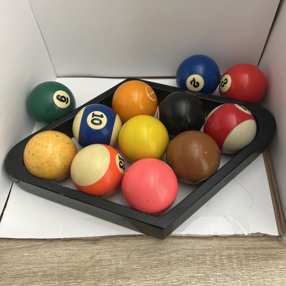 Pool Table Balls Set