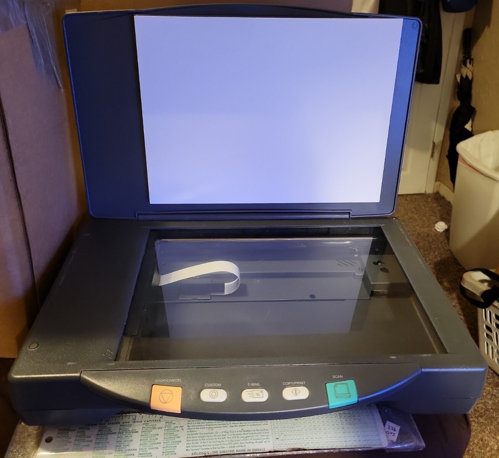 Visioneer One Touch 8100 Scanner, Data and Power Cables