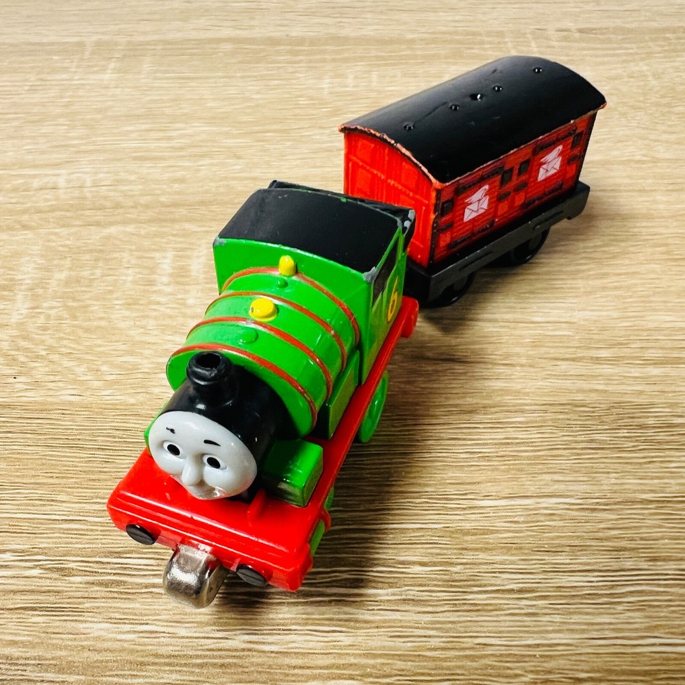Pullstring Motorised Percy Thomas Take N Play Along Diecast Metal Push Trains