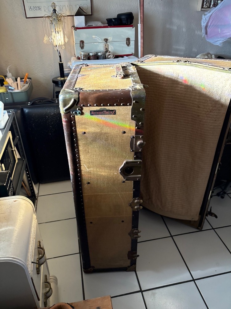 steamer trunk wardrobe 1920/1930s