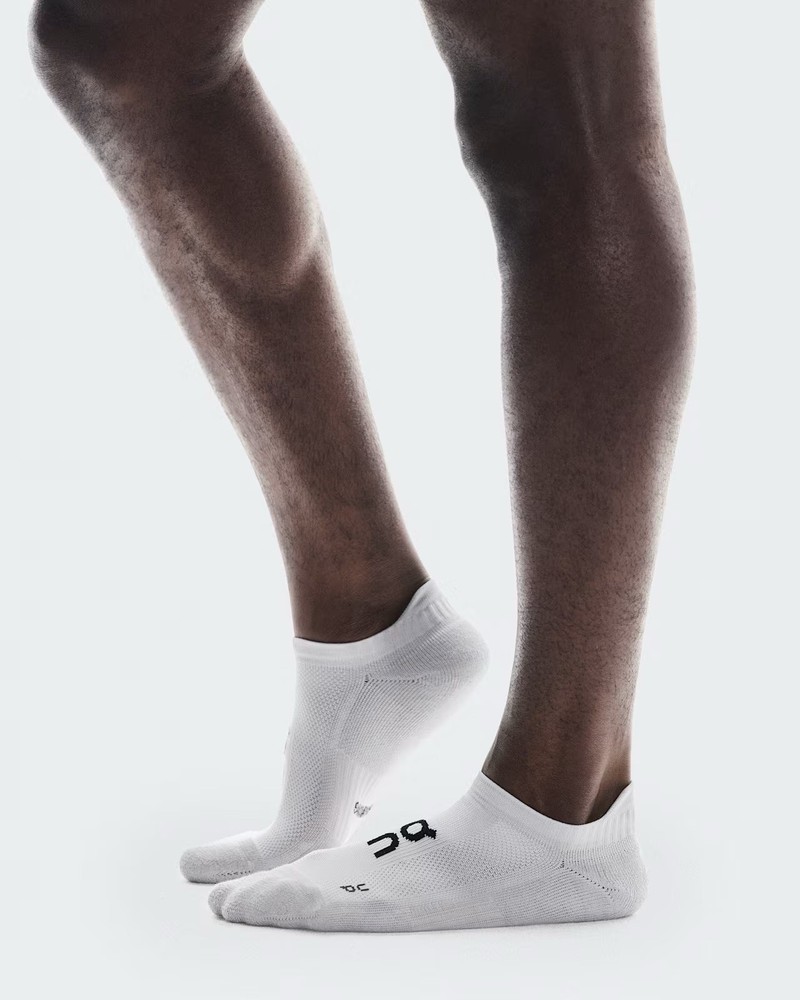 On Cloud Core Run Low 2-Pk Socks Size Large 12-14 Glacier Performance Unisex