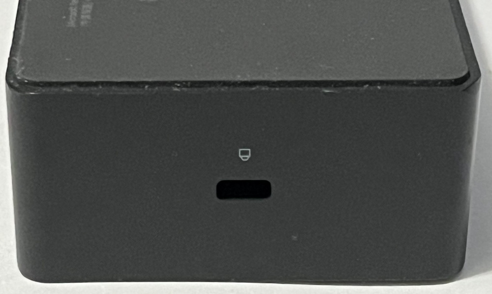 Microsoft 1661 Docking Station - Black