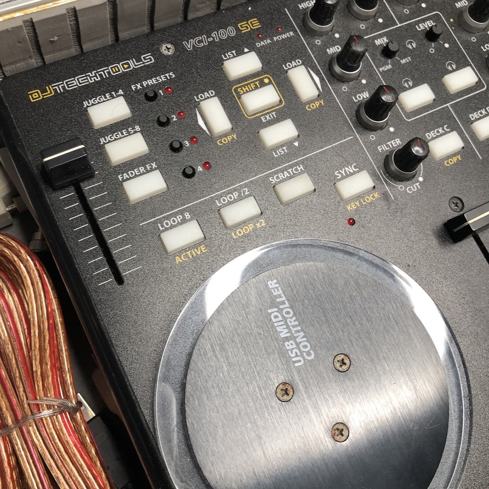 DJ Tech Tools VCI-100 SE DJ Decks USB MIDI Controller + Insulated Hard Case