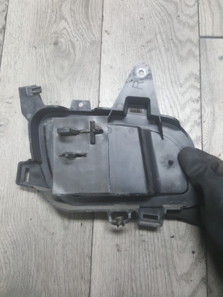 INTERNATIONAL RIGHT DOOR HANDLE DRIVER 16908662